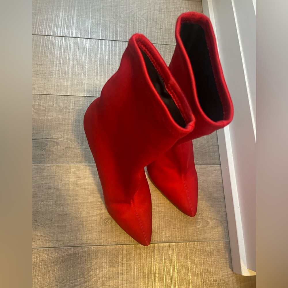 Boots red silk - Picture 12 of 13